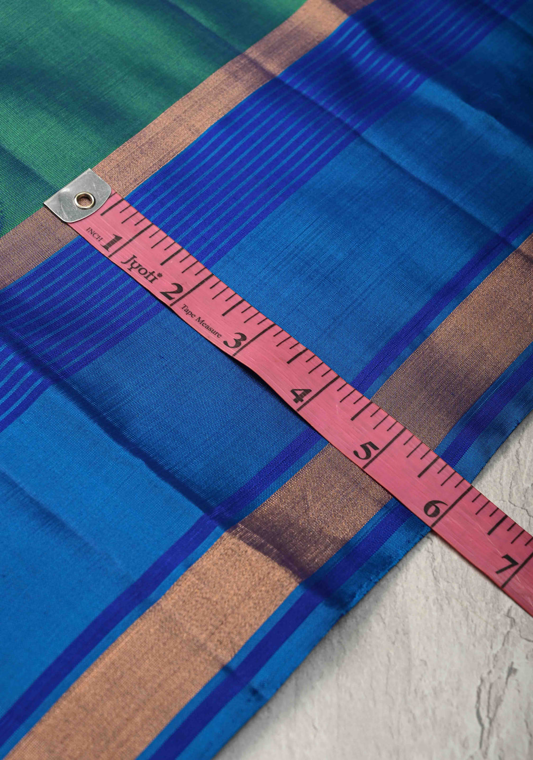 Green Dual Tone Kanjivaram Soft Silk Saree with Zari Buttas and Contrast Jari Border | SILK MARK CERTIFIED