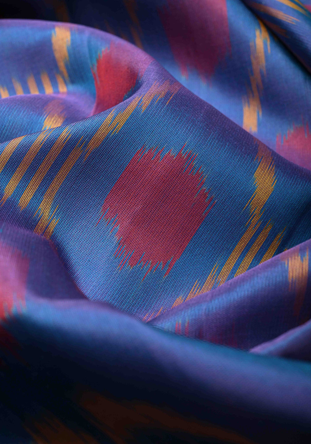 Periwinkle fusion Ikkat Kanjivaram Soft Silk Saree with Geometric and Contrast Zari Border | SILK MARK CERTIFIED
