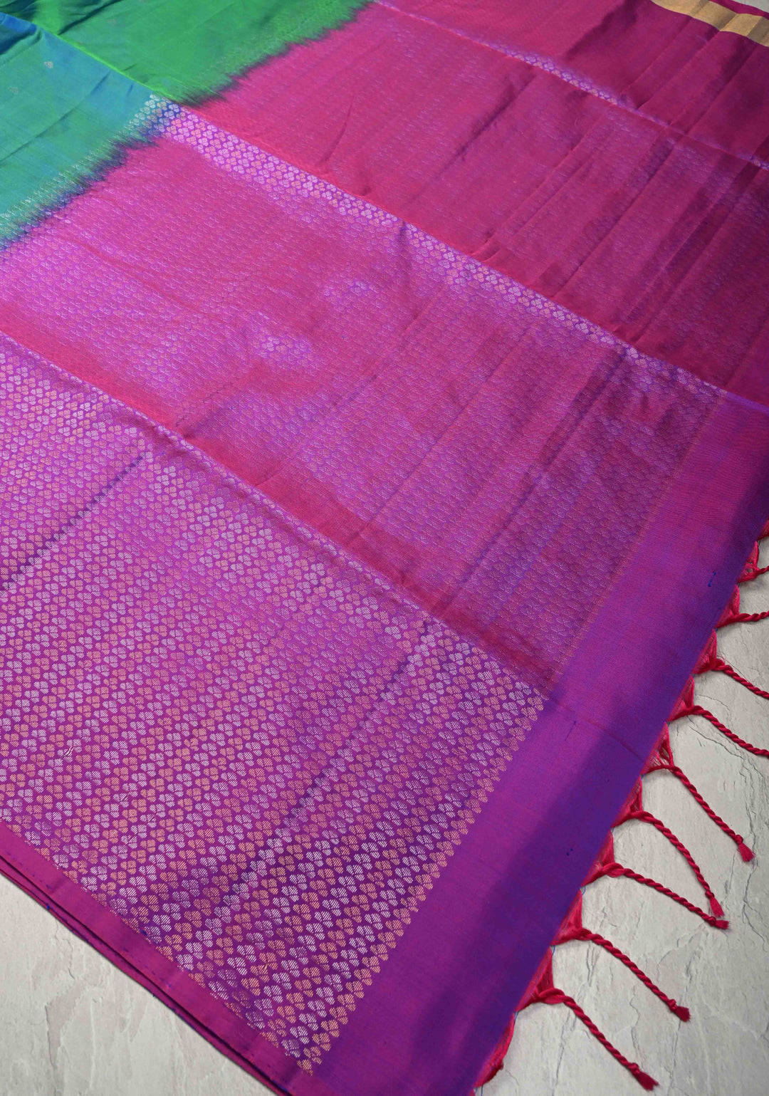 Peacock Blue Dual tone Kanjivaram Soft Silk Saree with Zari Buttis and Contrast Zari Border | SILK MARK CERTIFIED