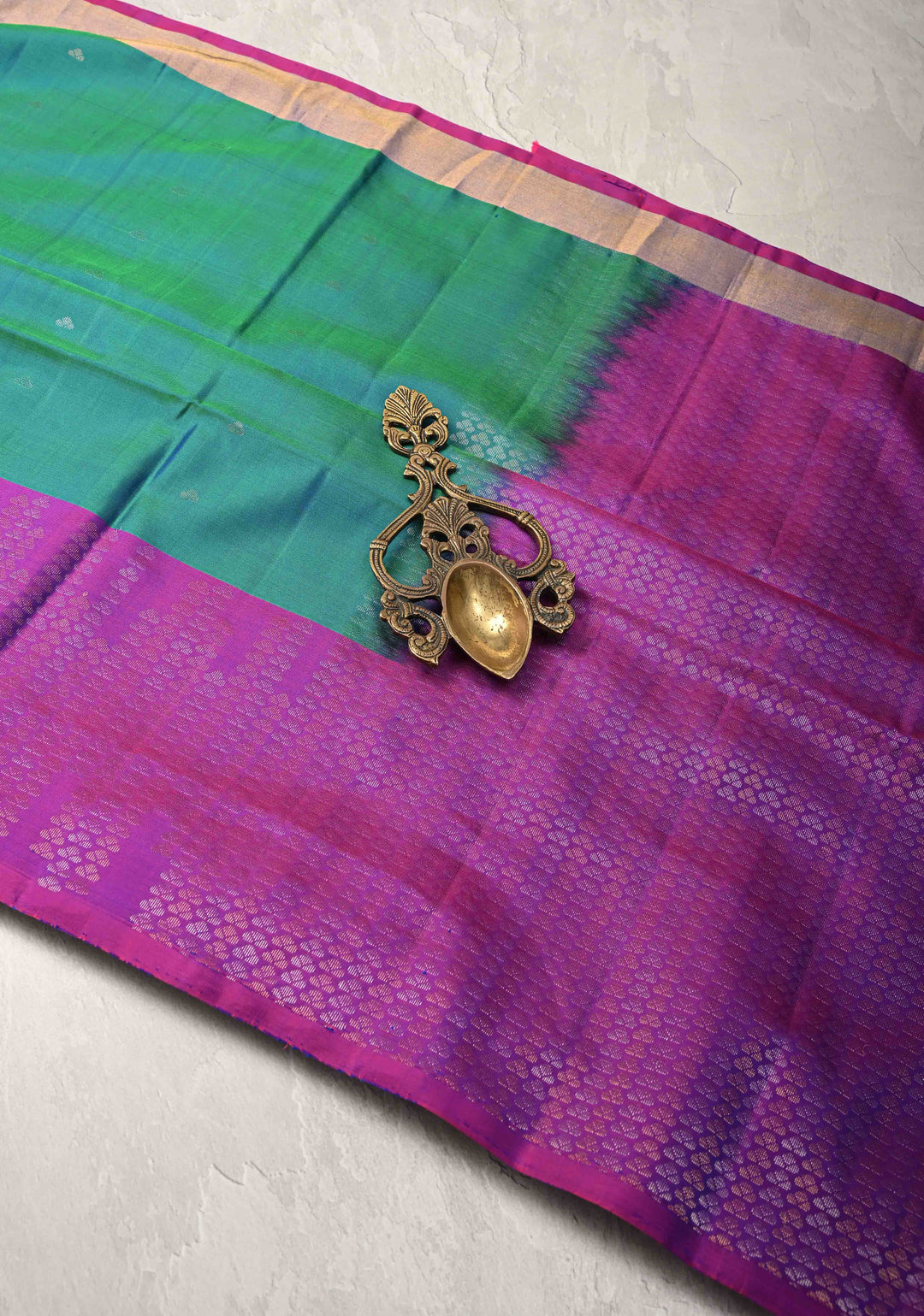 Peacock Blue Dual tone Kanjivaram Soft Silk Saree with Zari Buttis and Contrast Zari Border | SILK MARK CERTIFIED
