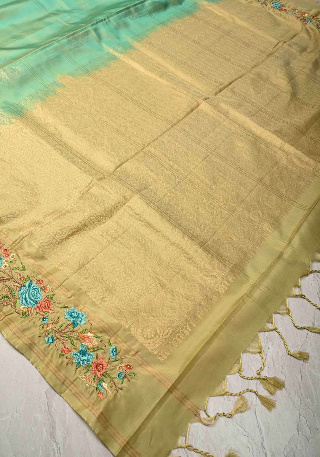 Sea Green Dual Tone Checks Kanjivaram Saree with Damask Motifs Cross Stitch Machine Embroidery Border | SILK MARK CERTIFIED