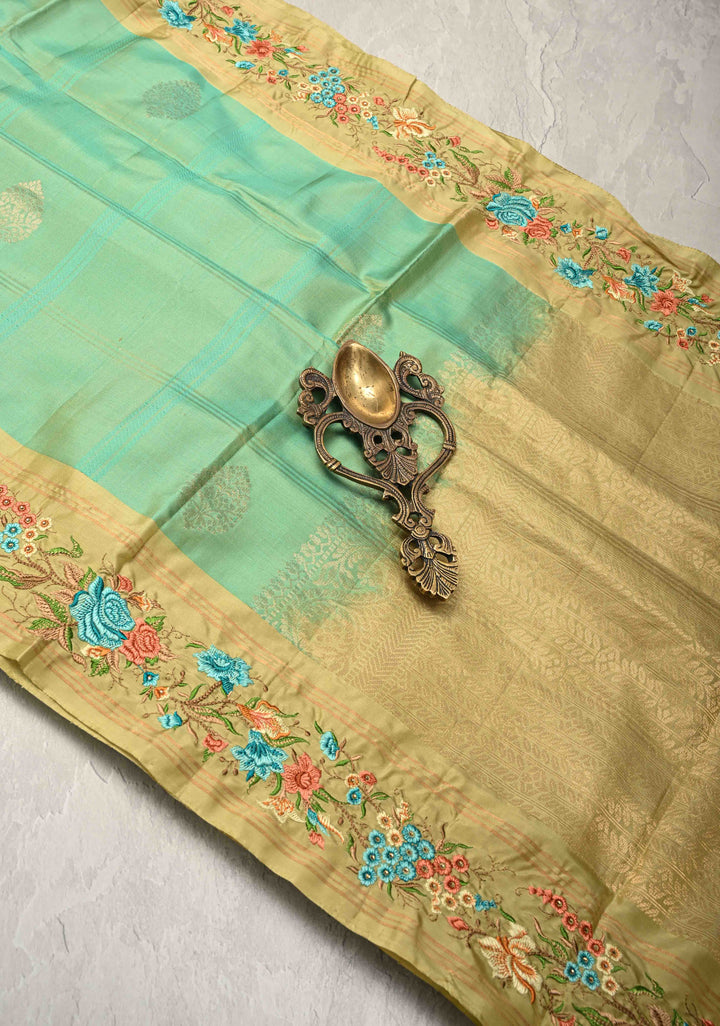Sea Green Dual Tone Checks Kanjivaram Saree with Damask Motifs Cross Stitch Machine Embroidery Border | SILK MARK CERTIFIED