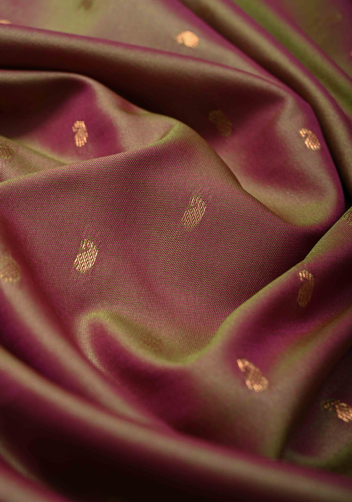 Green Dual tone Kanchi Semi Silk Saree with Paisley Zari Buttas and Geomatric Motifs on Border