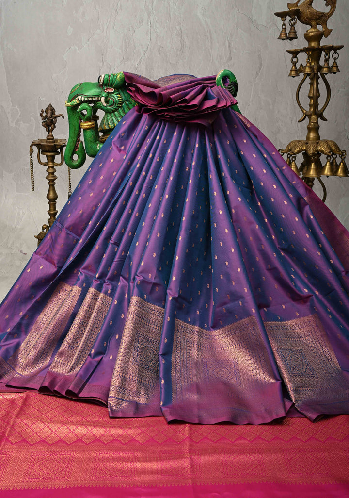 Amethyst Dual tone Kanchi Semi Silk Saree with Paisley Zari Buttas and Geomatric Motifs on Border