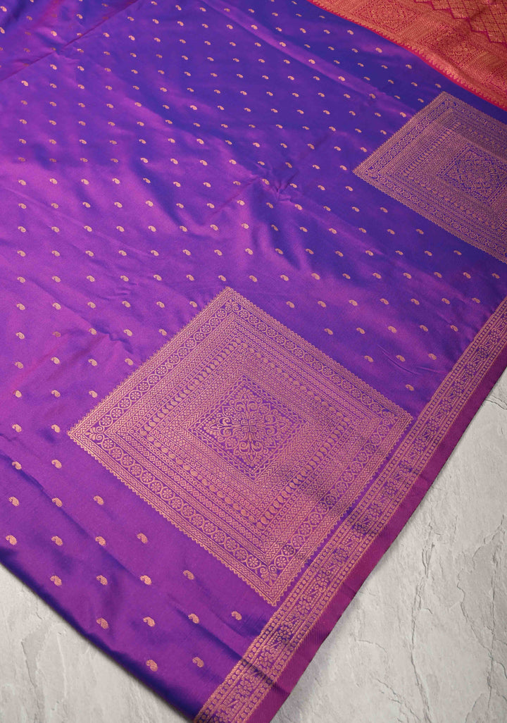 Purple Dual tone Kanchi Semi Silk Saree with Paisley Zari Buttas and Geomatric Motifs on Border