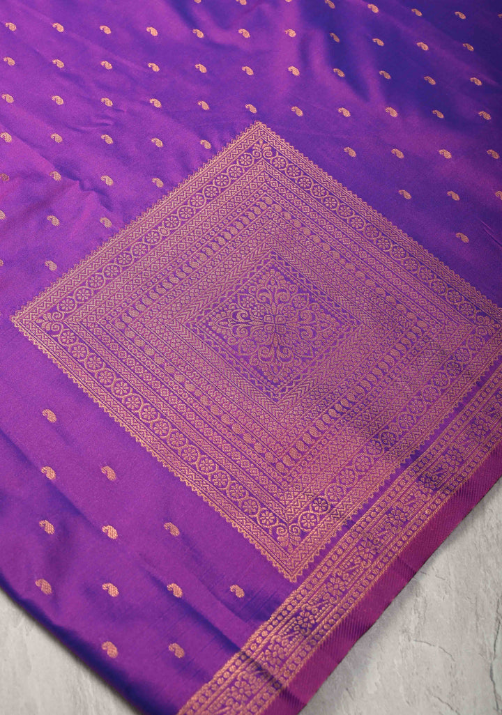 Purple Dual tone Kanchi Semi Silk Saree with Paisley Zari Buttas and Geomatric Motifs on Border