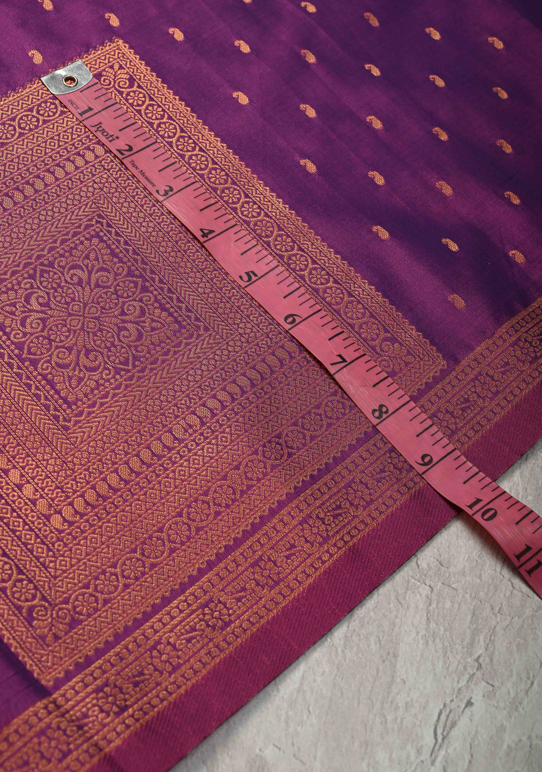 Egg Plant Purple Dual tone Kanchi Semi Silk Saree with Paisley Zari Buttas and Geomatric Motifs on Border