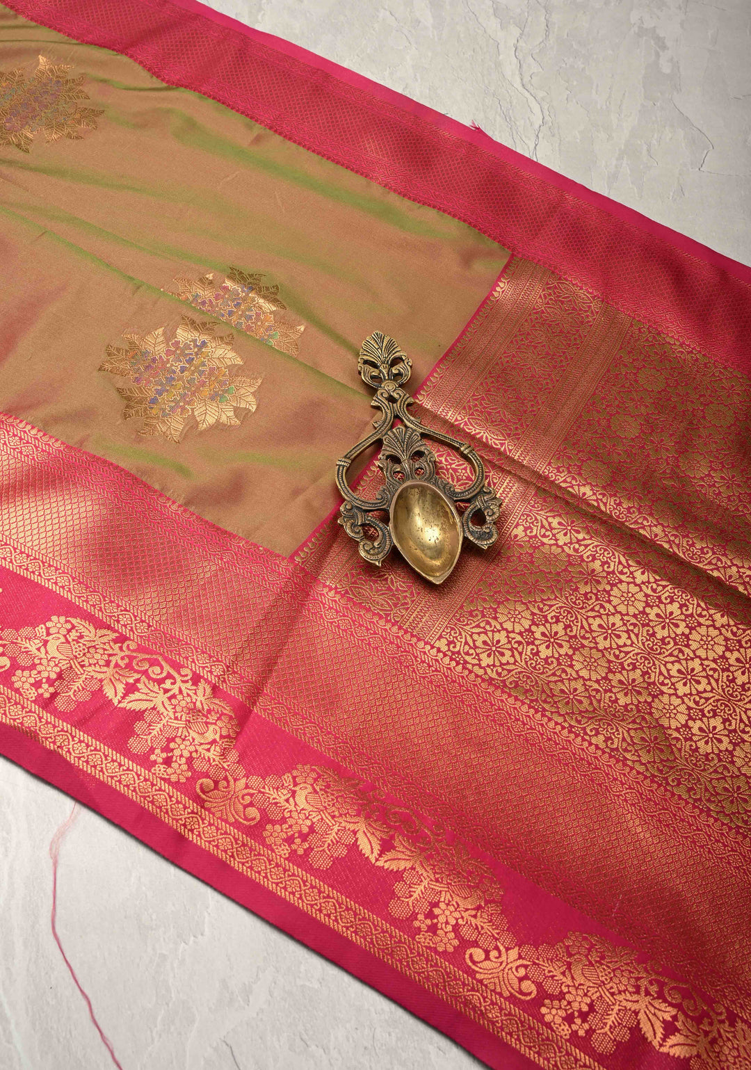 Parrot Green Dual Tone Kanchi Semi Silk Saree with Floral Meenakari Buttas and Contrst Zari Border