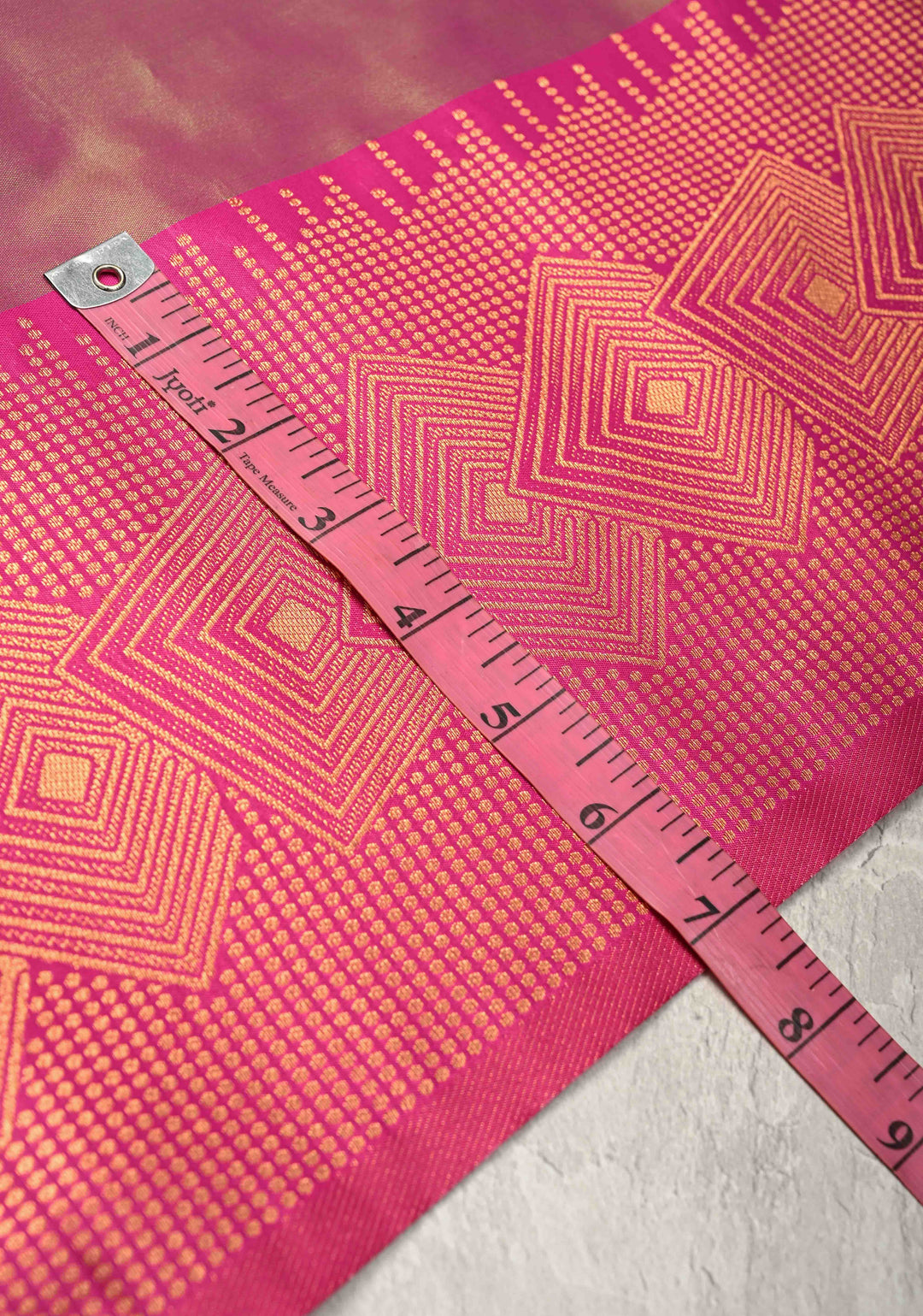 Green-Pink Dual Tone Kanchi Semi Silk Saree with Zari Buttas and Contrst Zari Border