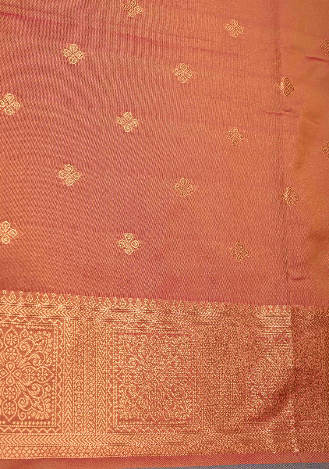 Dusty Blue Dual tone Kanchi Semi Silk Saree with Paisley Zari Buttas and Geomatric Motifs on Border