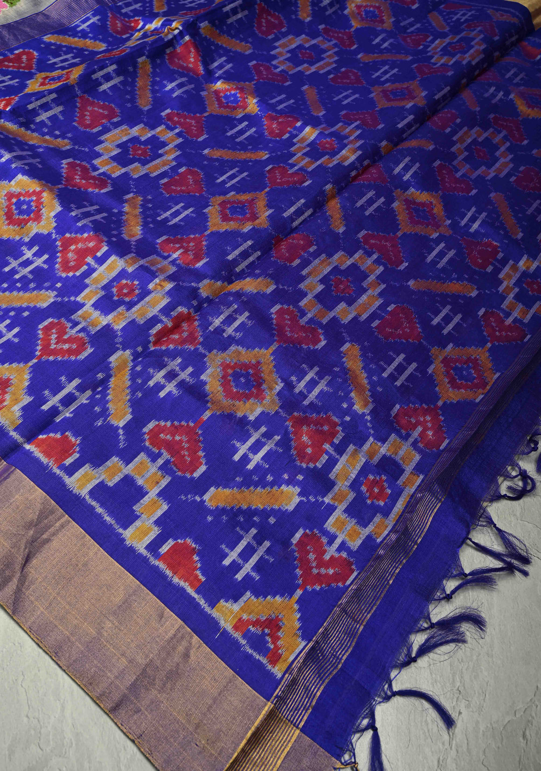 Kora Color Pure Raw Silk Saree with Cross Stitch Floral Embroidery and Ikkat Pallu, Blouse Piece | SILK MARK CERTIFIED