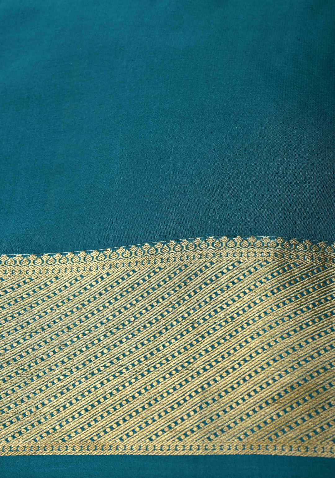 KSIC Grade Thickness Teal Green Muted Floral Brocade on Mysore Silk Saree with Machine Embroidery, Cutwork and Zari Border | SILK MARK CERTIFIED