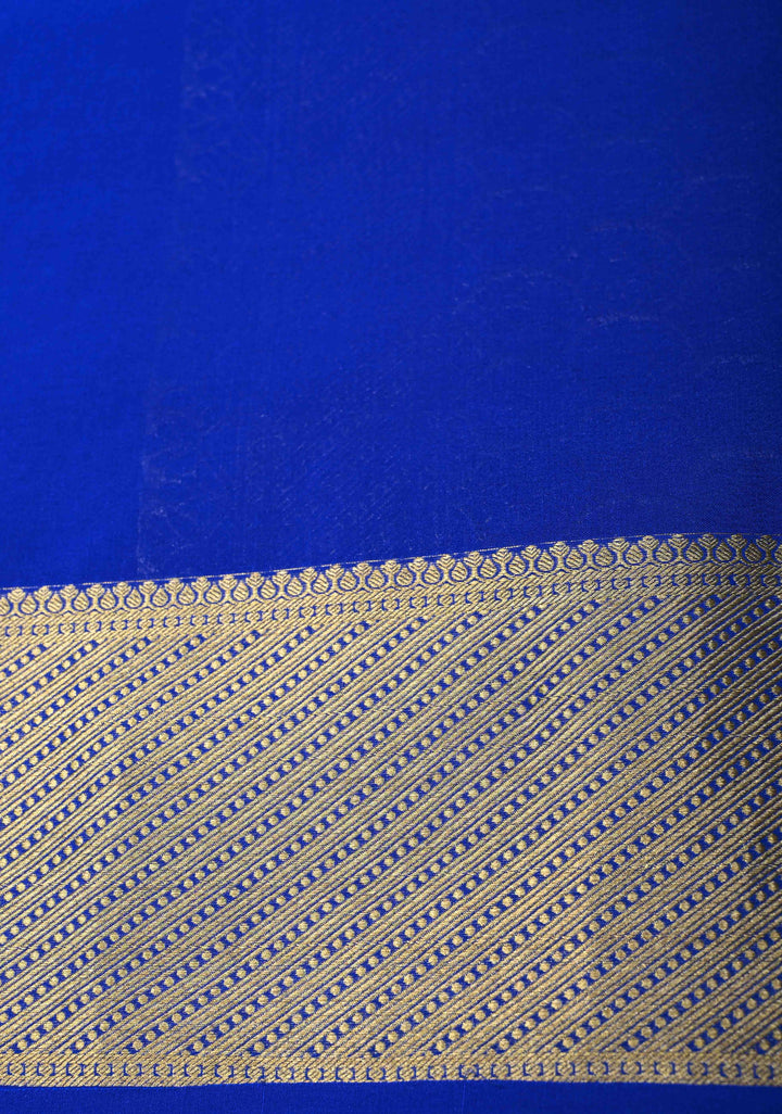 KSIC Grade Thickness Rama Green Floral jaal on Mysore Silk Saree with Machine Embroidery and Cutwork  | SILK MARK CERTIFIED