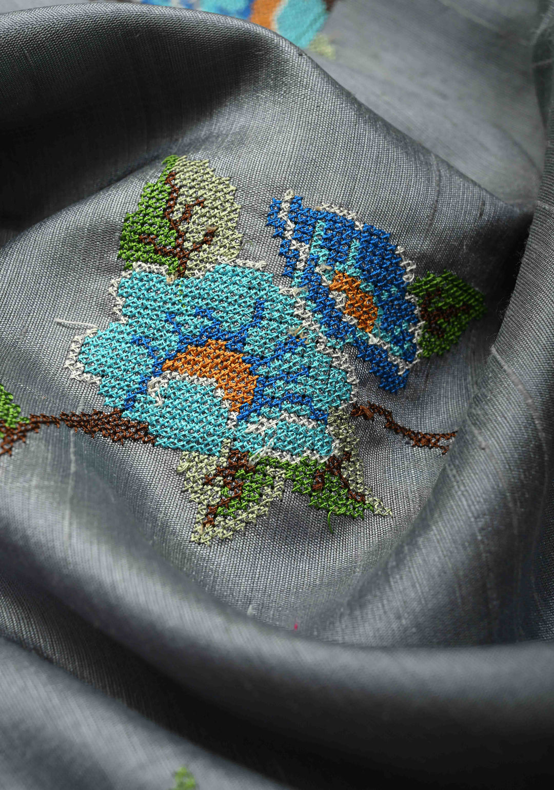 Gray Pure Raw Silk Saree with Cross Stitch Floral Embroidery and Ikkat Pallu, Blouse Piece | SILK MARK CERTIFIED