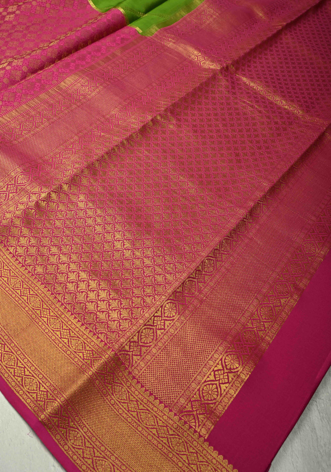 KSIC Grade Thickness Sap Green-Dark Pink Half Border Mysore Silk Saree with Brocade Jaal and Daignoal Stripes | SILK MARK CERTIFIED