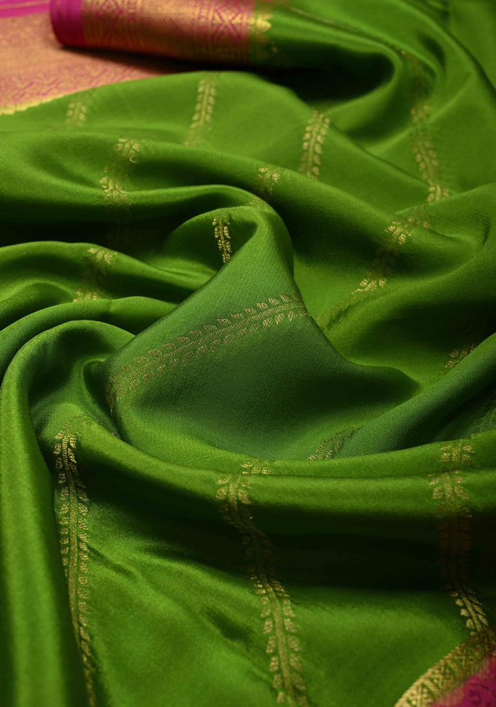 KSIC Grade Thickness Sap Green-Dark Pink Half Border Mysore Silk Saree with Brocade Jaal and Daignoal Stripes | SILK MARK CERTIFIED
