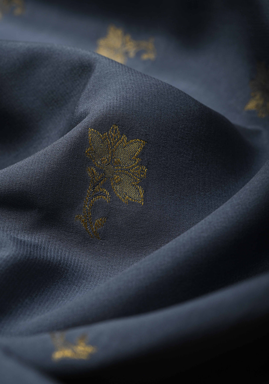 KSIC Grade Thickness Charcoal Gray Mysore Silk Saree with Floral Zari Buttas and Contrast Zari Border| SILK MARK CERTIFIED