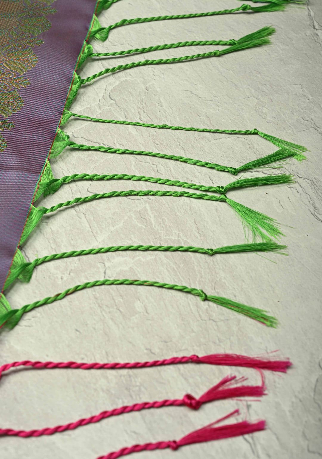 Green Dual tone Kanchi Semi Silk Saree with Temple Chariot Zari Buttas and Contrast Zari Border