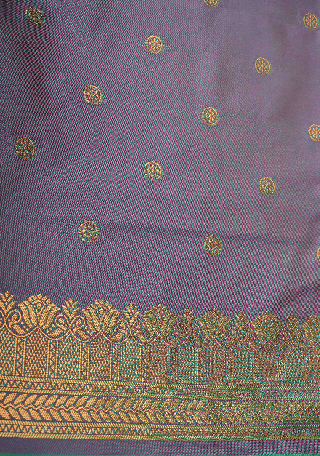 Green Dual tone Kanchi Semi Silk Saree with Temple Chariot Zari Buttas and Contrast Zari Border