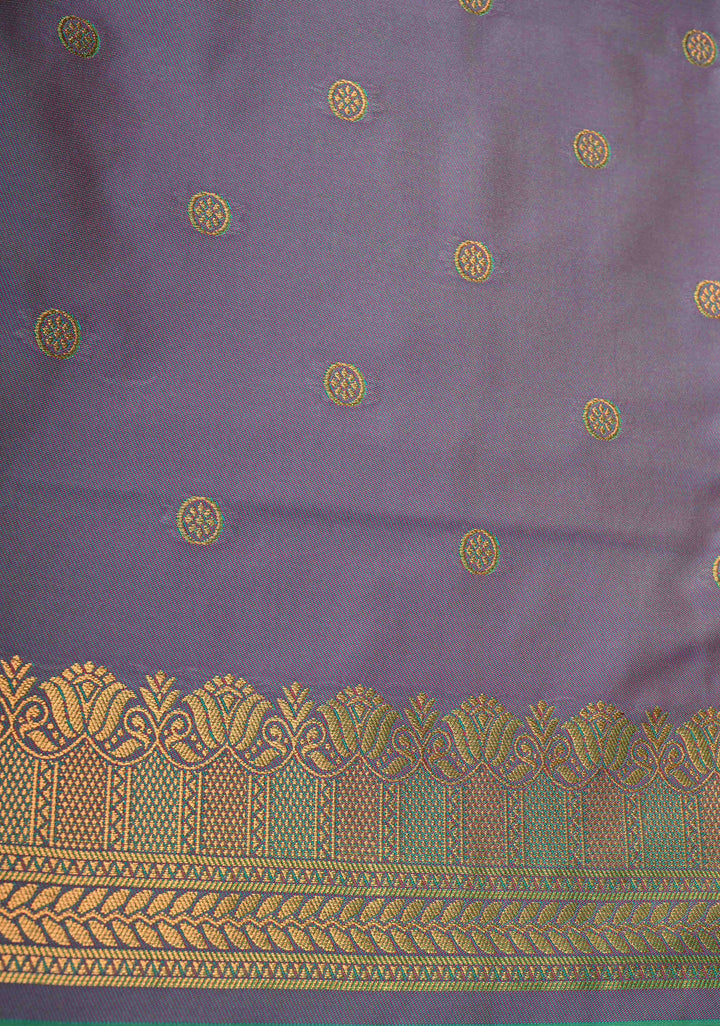 Green Dual tone Kanchi Semi Silk Saree with Temple Chariot Zari Buttas and Contrast Zari Border