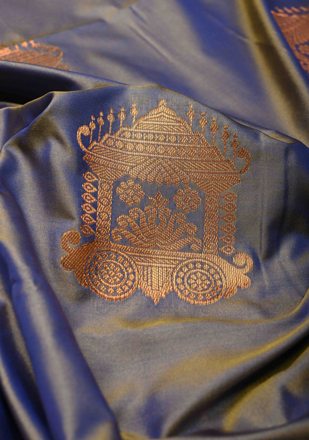 Light Steel Blue Dual Tone Kanchi Semi Silk Saree with Temple Chariot Buttas and Zari Border