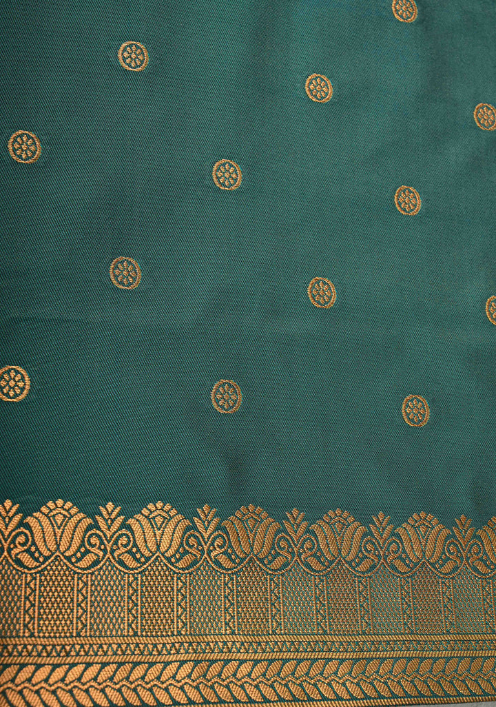 Green Dual Tone Kanchi Semi Silk Saree with Temple Chariot Zari Buttas and Zari Border