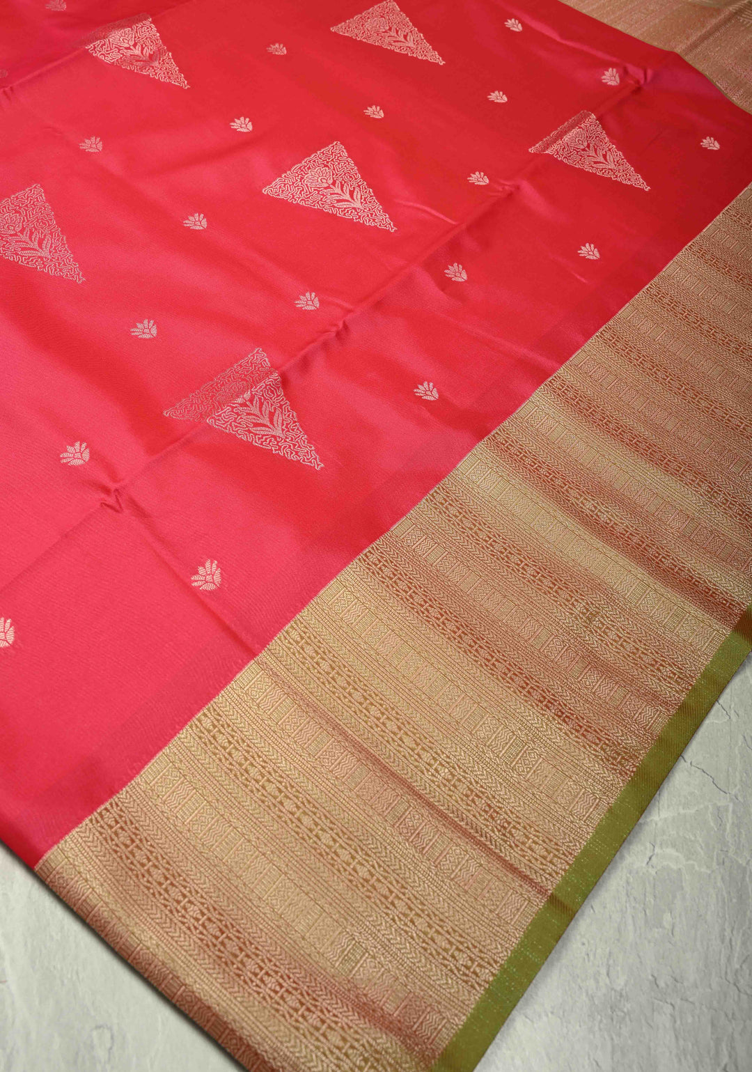Rani Pink Kanchi Semi Silk Saree with Silver Zari Buttas and Contrast Wide Zari Border