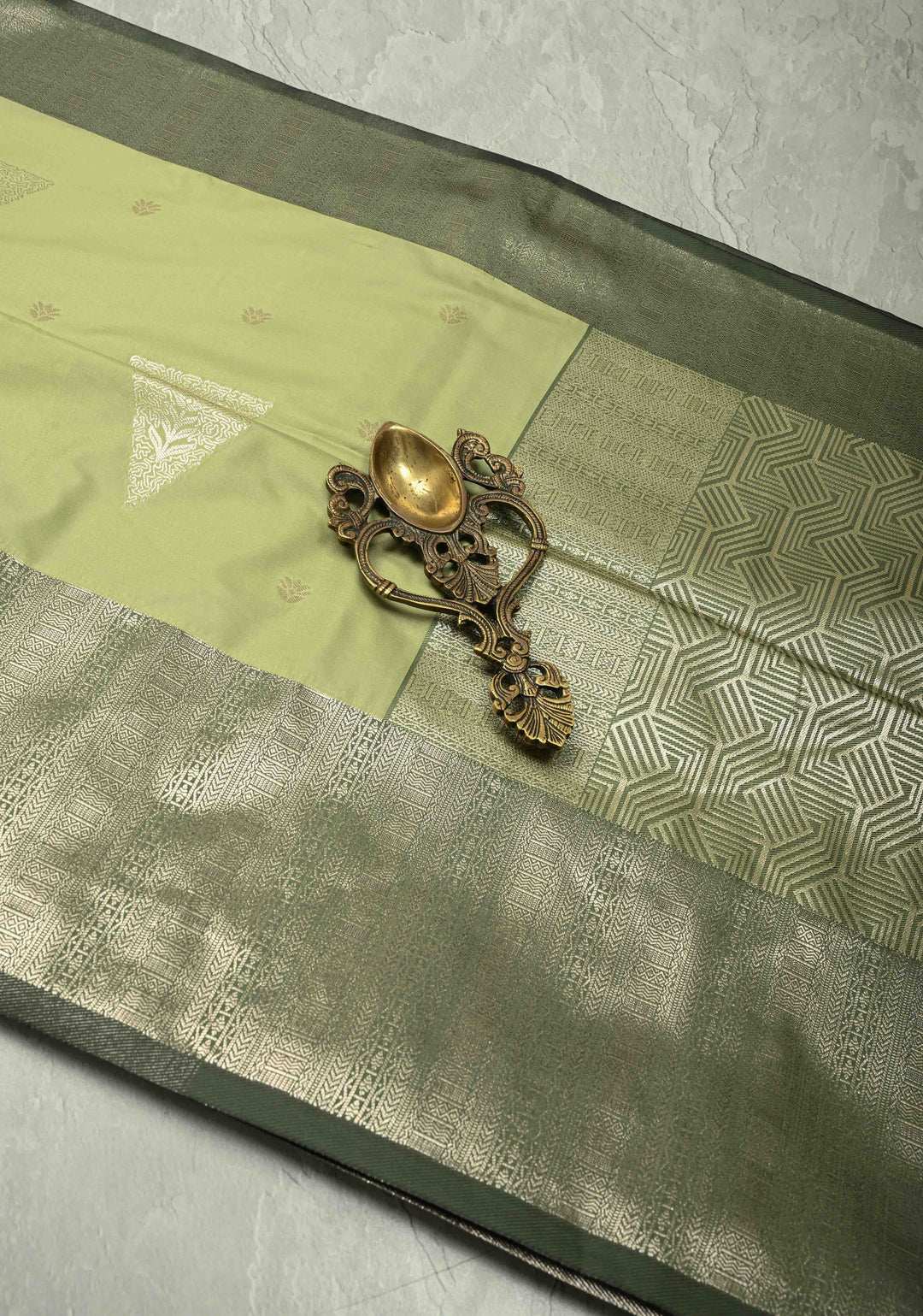 Pista Green Dual Tone Kanchi Semi Silk Saree with Silver Zari Buttas  and Contrast Wide Zari Border
