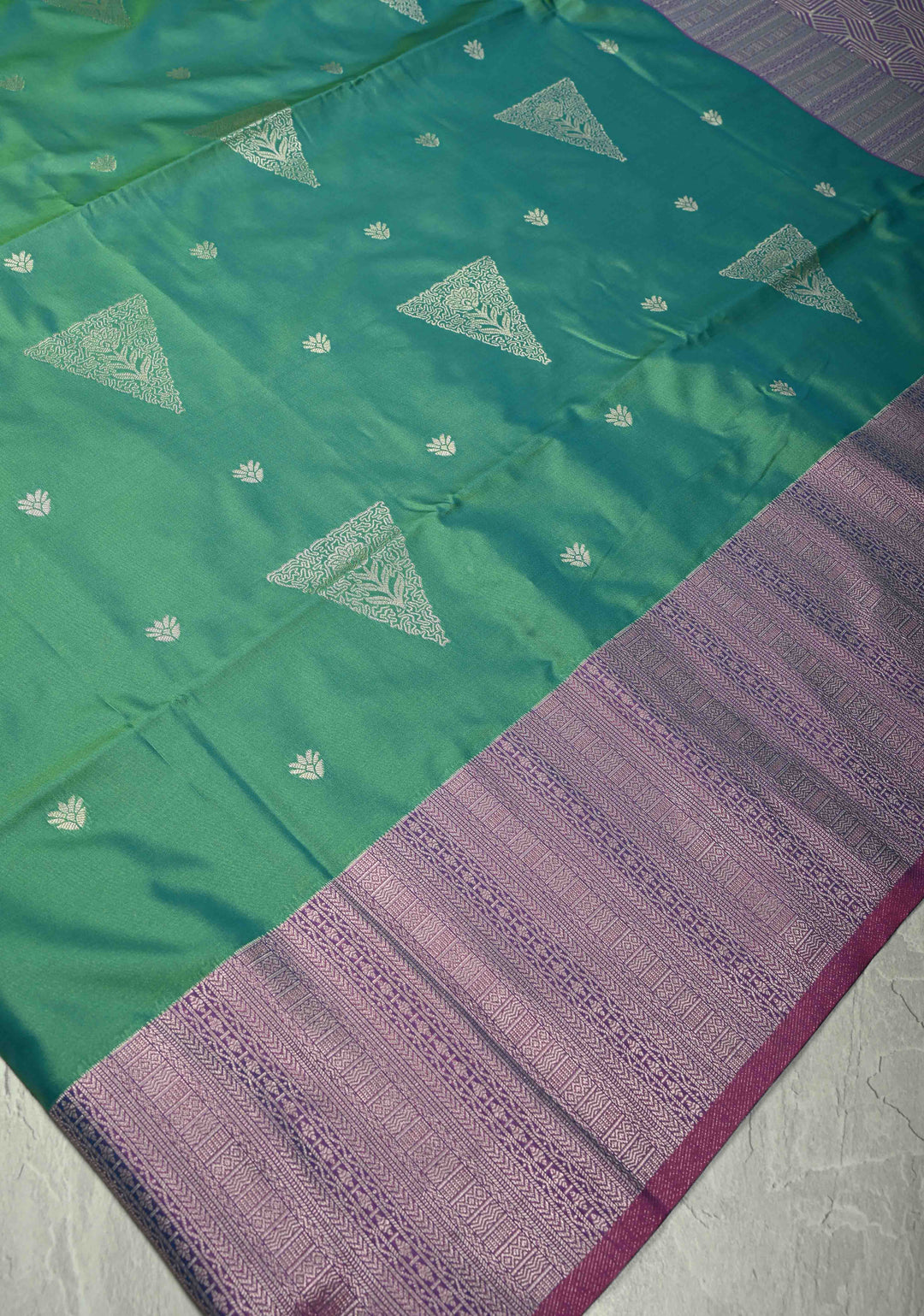 Spring Green Dual Tone Kanchi Semi Silk Saree with Silver Zari Buttas  and Contrast Wide Zari Border