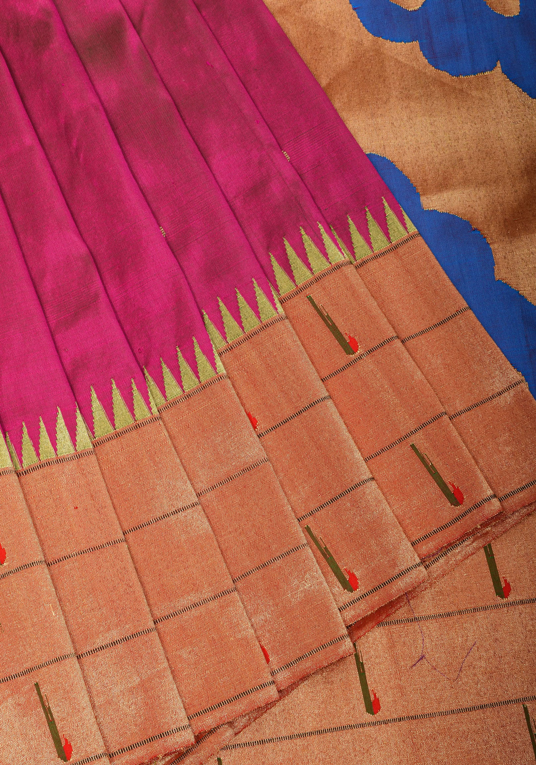 Fuchsia Yeola Paithani Pure Silk Authentic Handloom Saree, 2 side Triple Muniya Border | SILK MARK CERTIFIED
