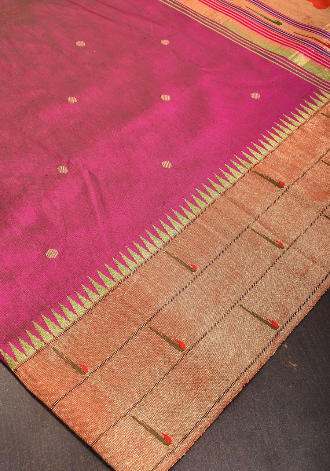 Fuchsia Yeola Paithani Pure Silk Authentic Handloom Saree, 2 side Triple Muniya Border | SILK MARK CERTIFIED