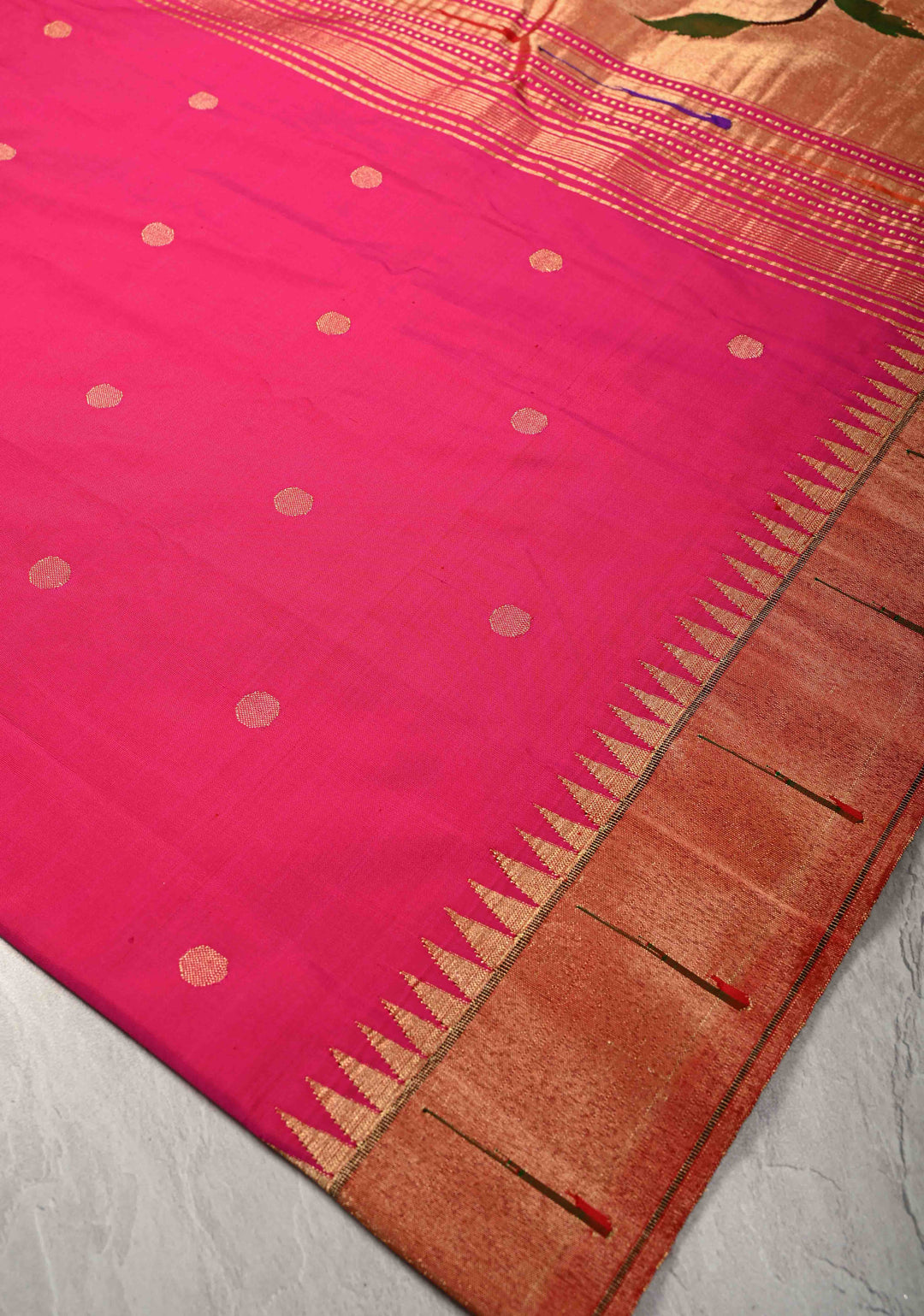 Pre-Order Authentic Pink Yeola Paithani Handloom Silk Saree with Single Muniya Borders and African Parrot Motifs on Pallu | SILK MARK CERTIFIED
