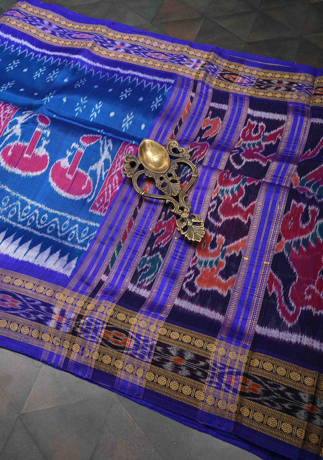 Blue Handloom Sambalpuri Ikkat Silk Saree with Contrast Border and No Blouse Piece | SILK MARK CERTIFIED