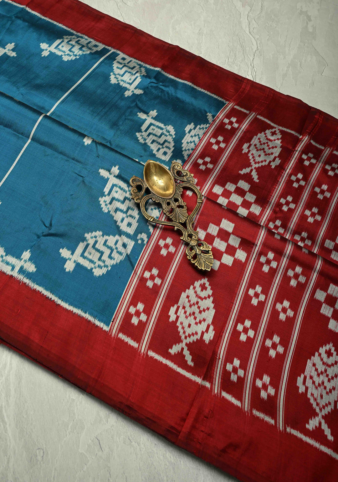 Aegean  Blue Handloom Sambalpuri Ikkat Silk Saree with Fish Motif and Contrast Border | SILK MARK CERTIFIED