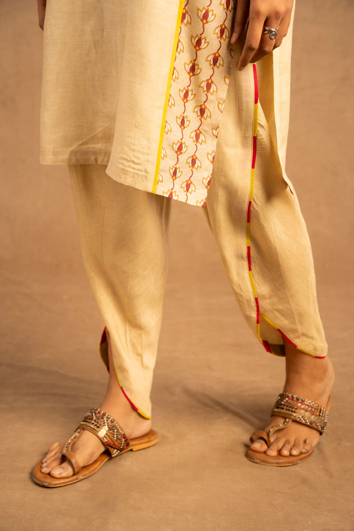 Padma Ivory (set of 3 ) Kurta+ dhoti + dupatta  | SHOBITAM