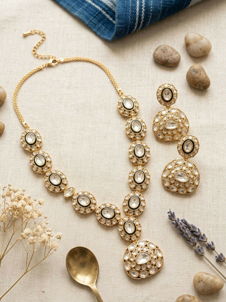 Classic Kundan Statement Necklace Set with Earrings | shobitam