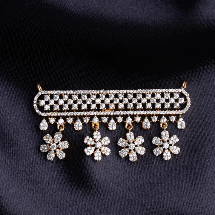 Pure 92.5 Silver,Vedhika Diamond Pendant Set