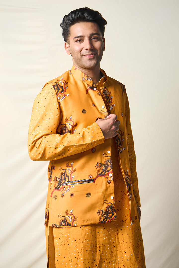 RAKSHAK SET OF 3 ( KURTA +PANT+ jACKET ) MAN | SHOBITAM