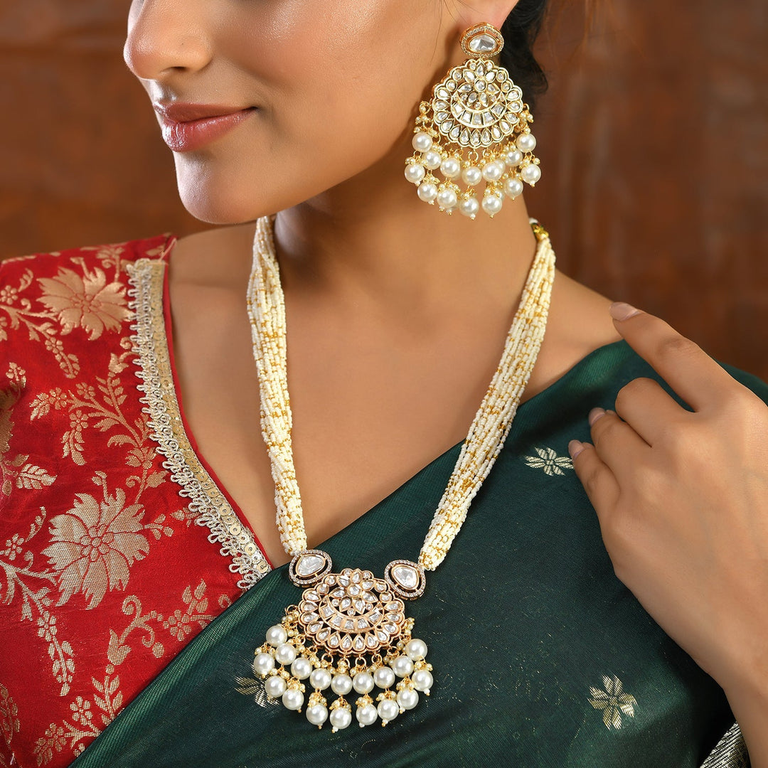 Kundan Elegance Rajwada Haar Necklace Set | SHOBITAM
