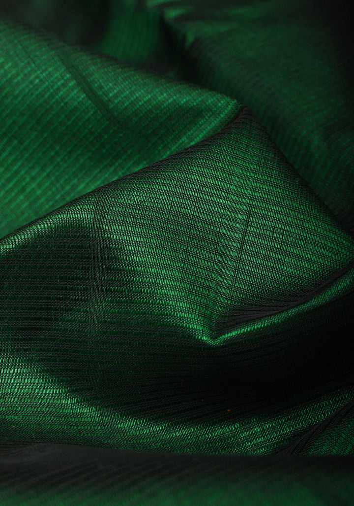 Emerald Green Handwoven Mangalagiri Silk Cotton Saree with Wide Border and Zari Detailing