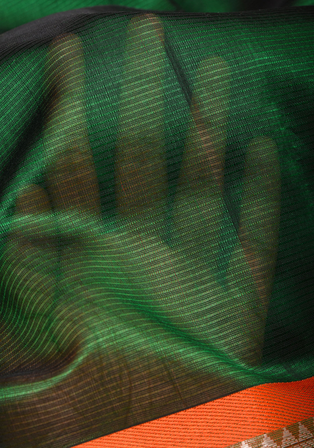 Emerald Green Handwoven Mangalagiri Silk Cotton Saree with Wide Border and Zari Detailing