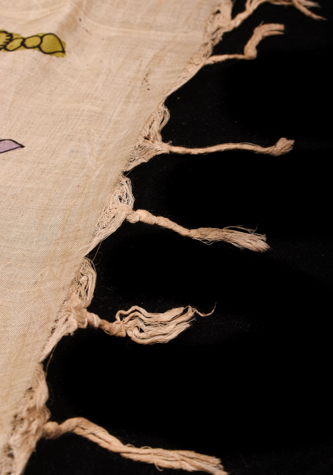 Beige Dupatta: Scripted Ramayanam on kanjivaram Silk Authentic Pen Kalamkari Hand Painting