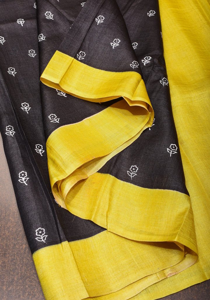 Lightweight Tussar Silk Saree in Black with Floral Buttis and Contrast Border | SILK MARK CERTIFIED