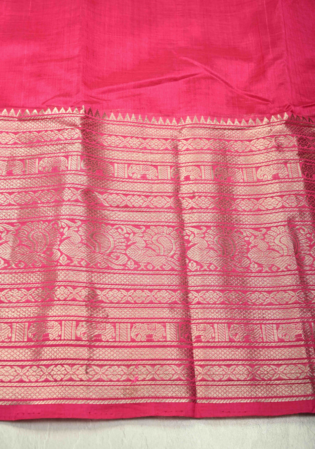 Magenta Handwoven Mangalagiri Silk Cotton Saree with Wide Silver Zari Border
