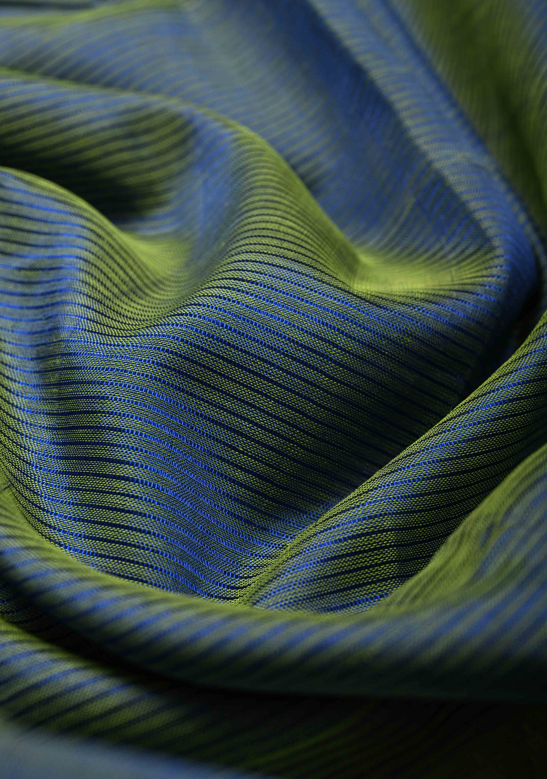 Blue-Green Dual Tone Handwoven Mangalagiri Silk Cotton Saree with Temple Wide Zari Border