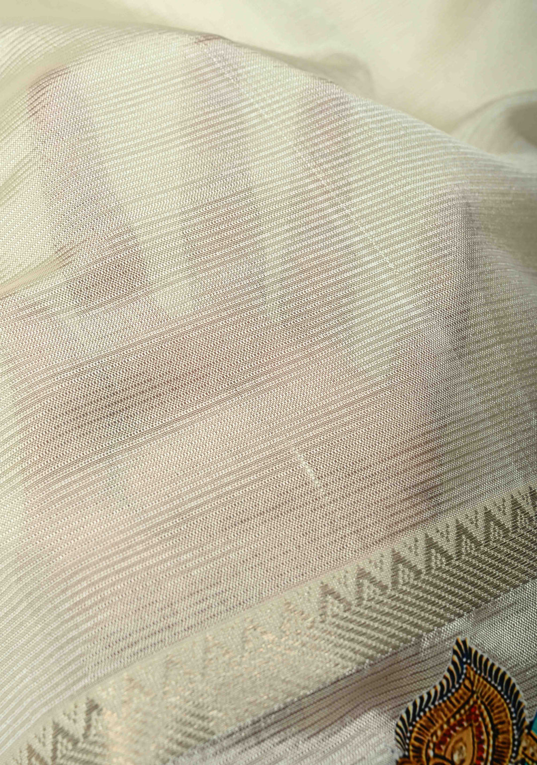 Off White Handwoven Mangalagiri Silk Cotton Saree with Printed Peacock Motifs