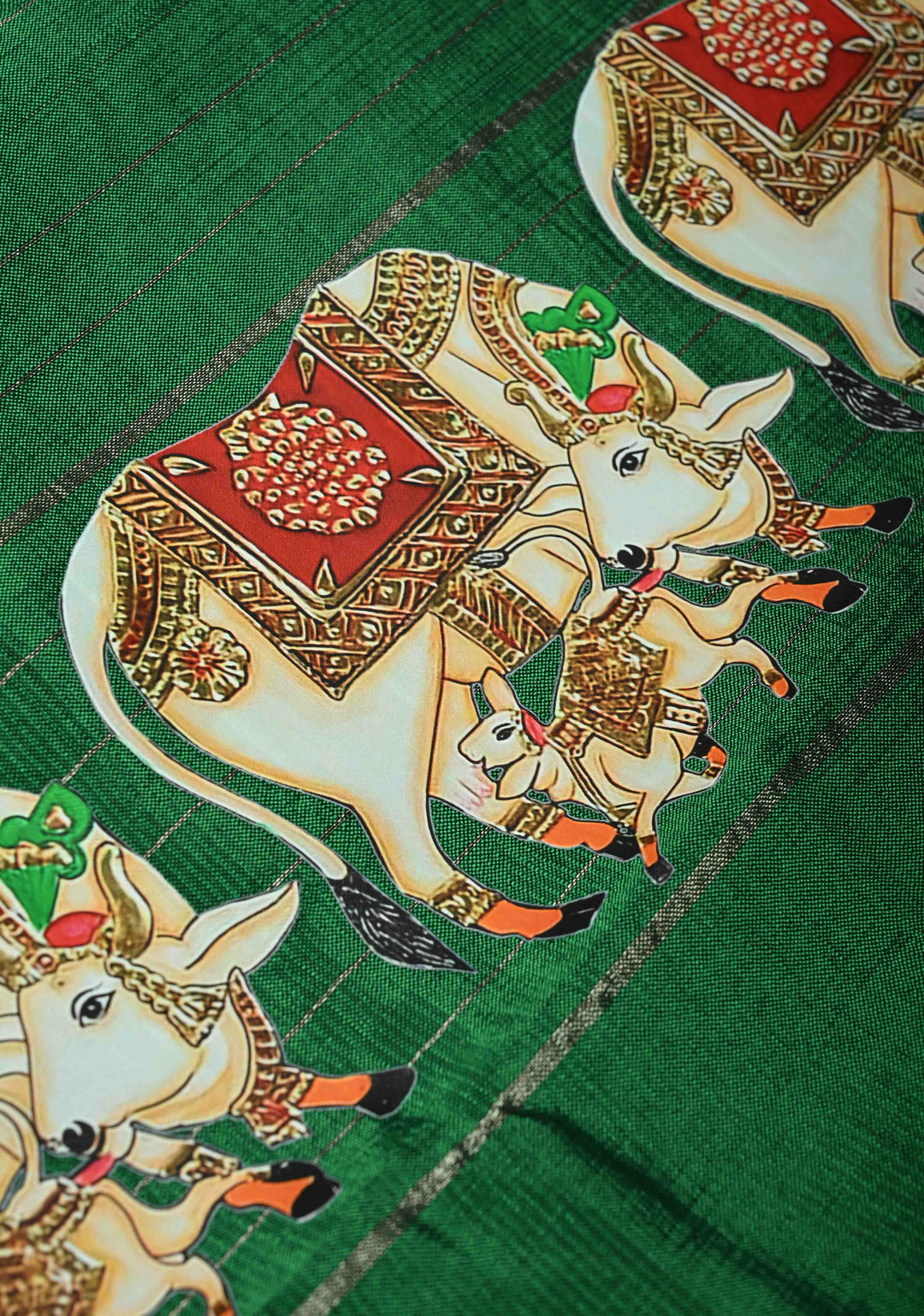 Emerald Green Handwoven Mangalagiri Silk Cotton Saree with Nandi Printed Motifs