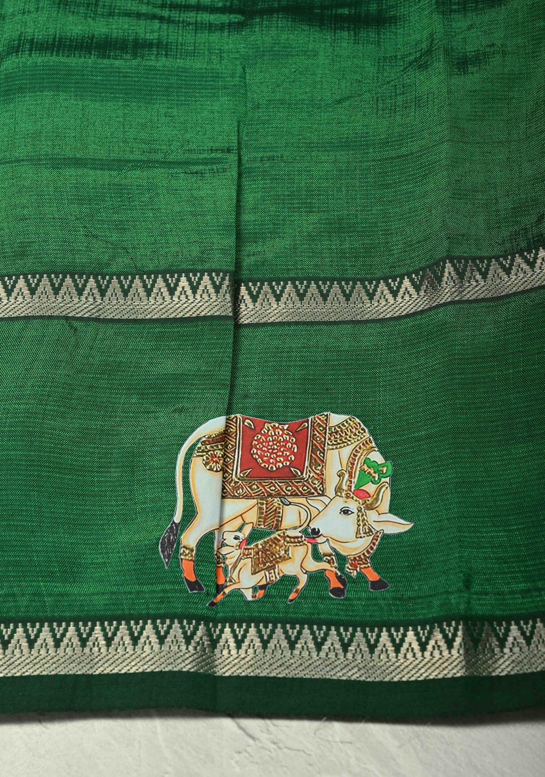 Emerald Green Handwoven Mangalagiri Silk Cotton Saree with Nandi Printed Motifs