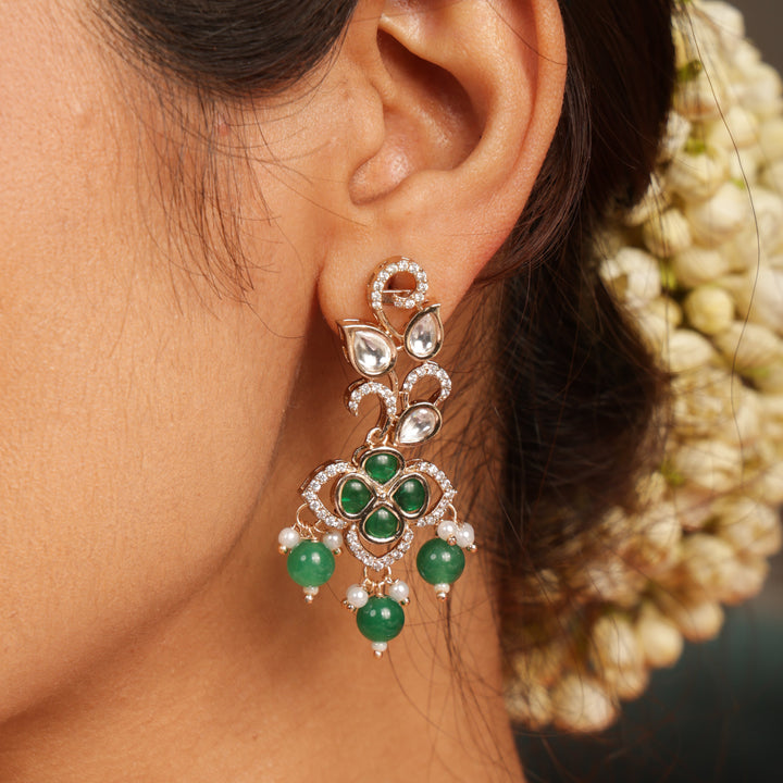Noorvati Green Stone Necklace Set | SHOBITAM