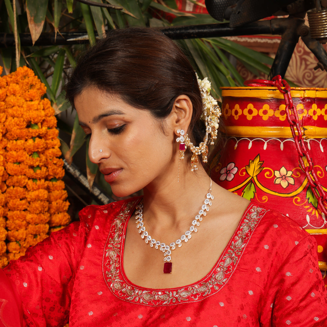 Inaya Emerald Royale Diamond-Style Necklace Set | SHOBITAM